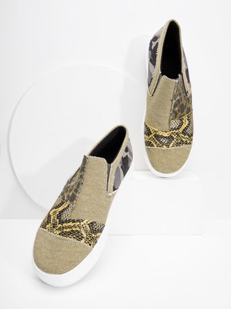 Wear-resistant non-slip women's canvas shoes in Snake print patchwork