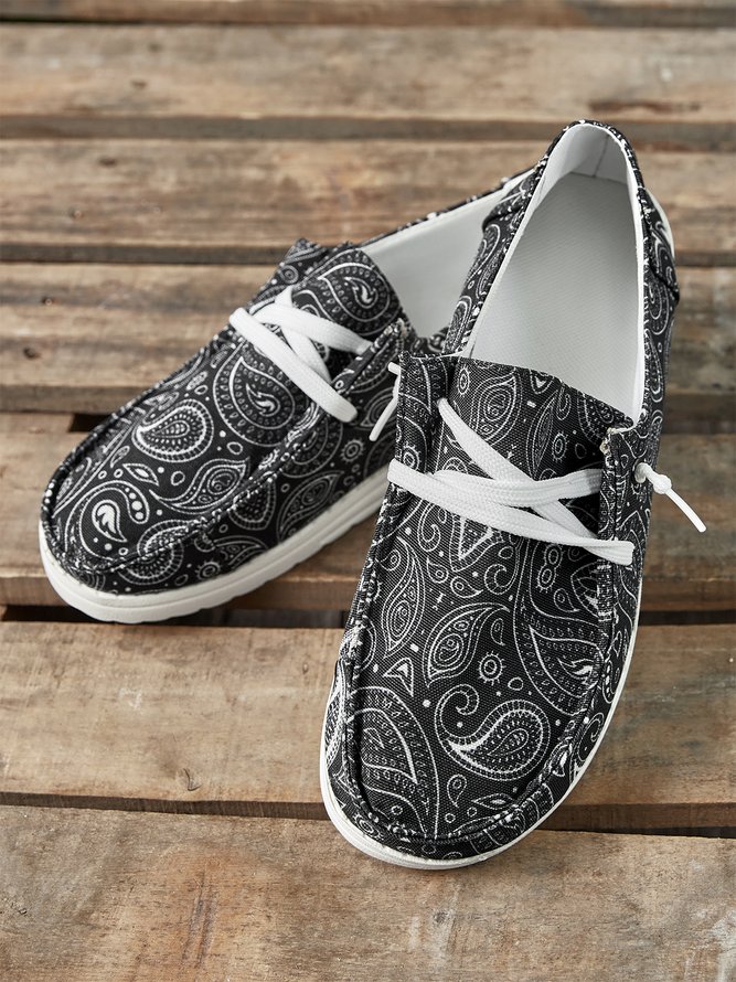Multi-color and sizes Paisley Print lace-up Women's Moccasins