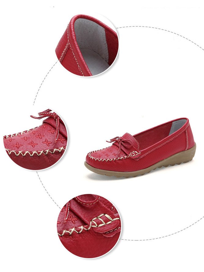 Embroidered design Women's Moccasins with wear-resistant and non-slip soles in mutiple sizes and colors