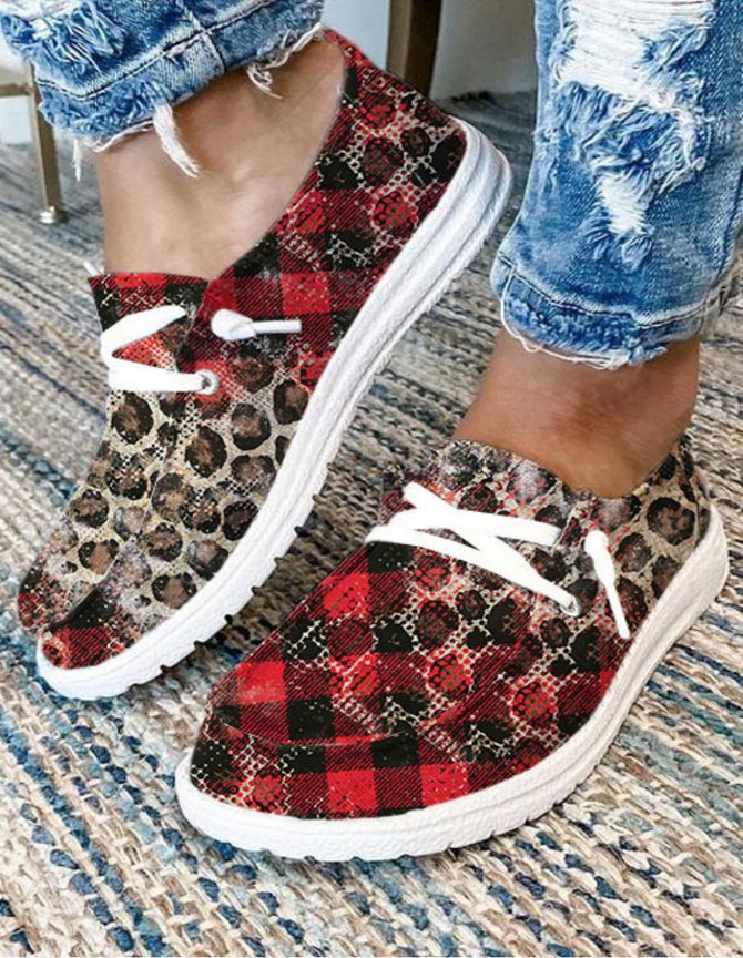 Plaid print patchwork women's slip on Moccasins with round toe