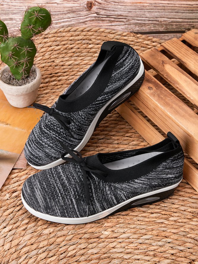 Casual Stitching Flying Knit Sneakers